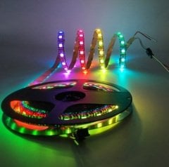 Cata CT-4545 12V 3Çip 5050 İç Mekan RGB Şerit Led 5 Metre