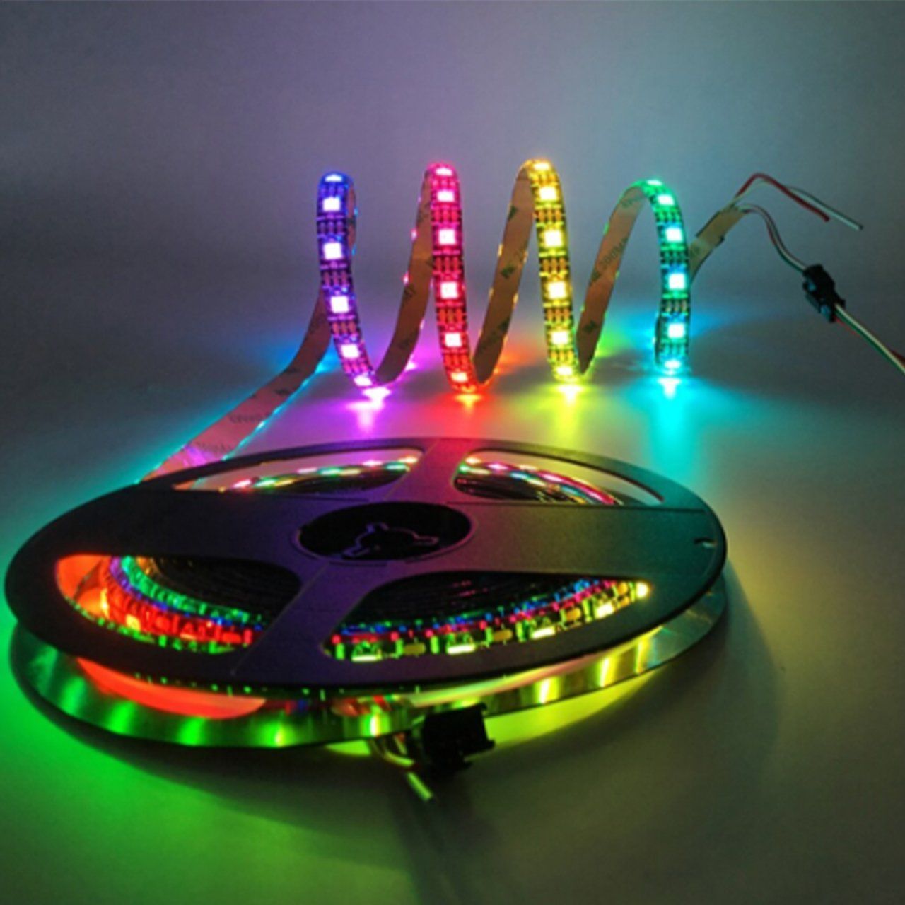 Helios HS-3200 RGB İç Mekan Şerit LED 5 Metre Paket