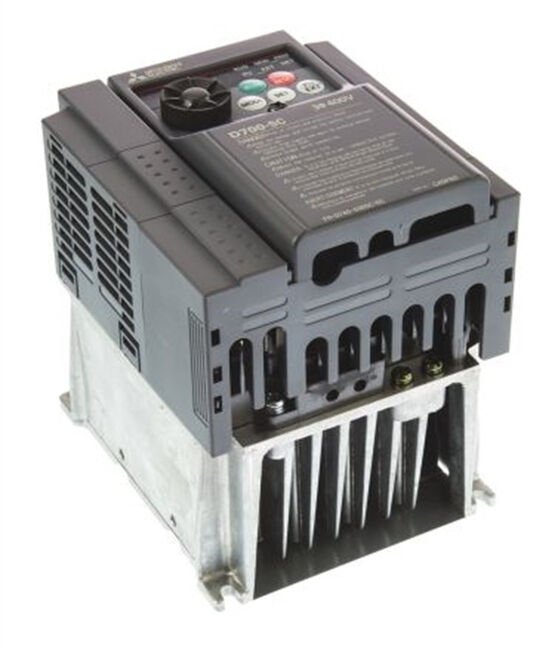 Mitsubishi Electric FR-D740-036SC-EC 1.5kW Trifaze Motor Sürücü En