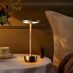 Helios HS-8130 Şarjlı Dimlenebilir 3 Fonksiyonlu Gold Masa Lambası